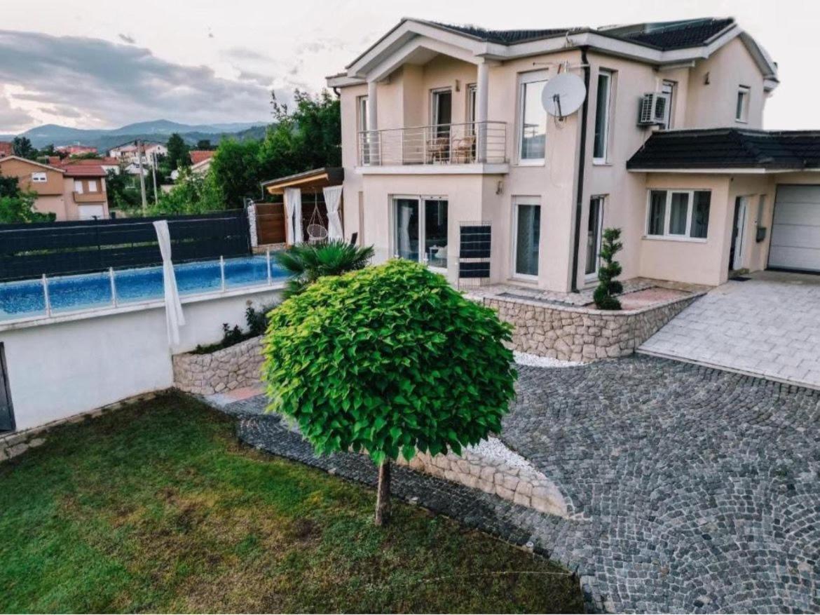 Ferienhaus Široki Brijeg Esterno foto