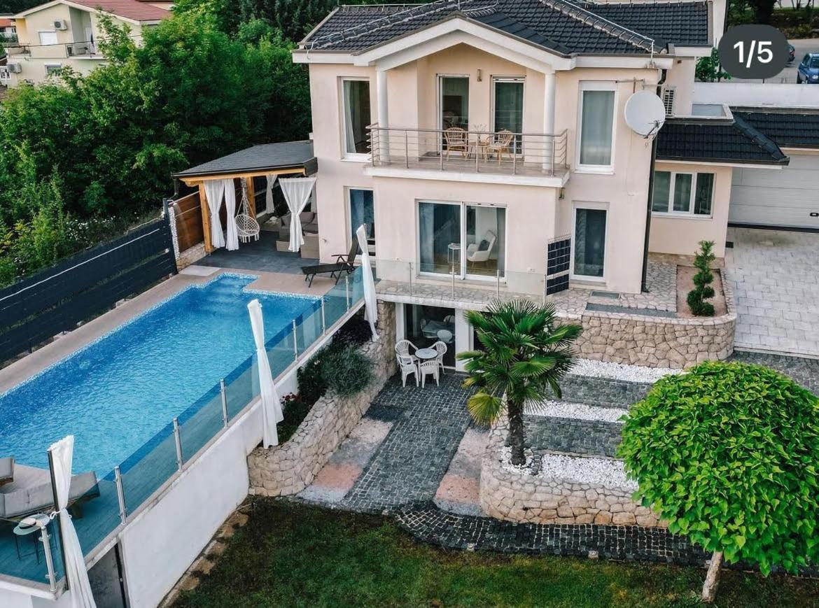 Ferienhaus Široki Brijeg Esterno foto