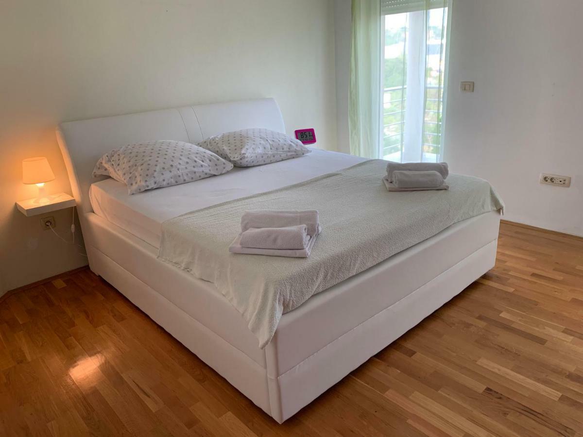 Ferienhaus Široki Brijeg Esterno foto